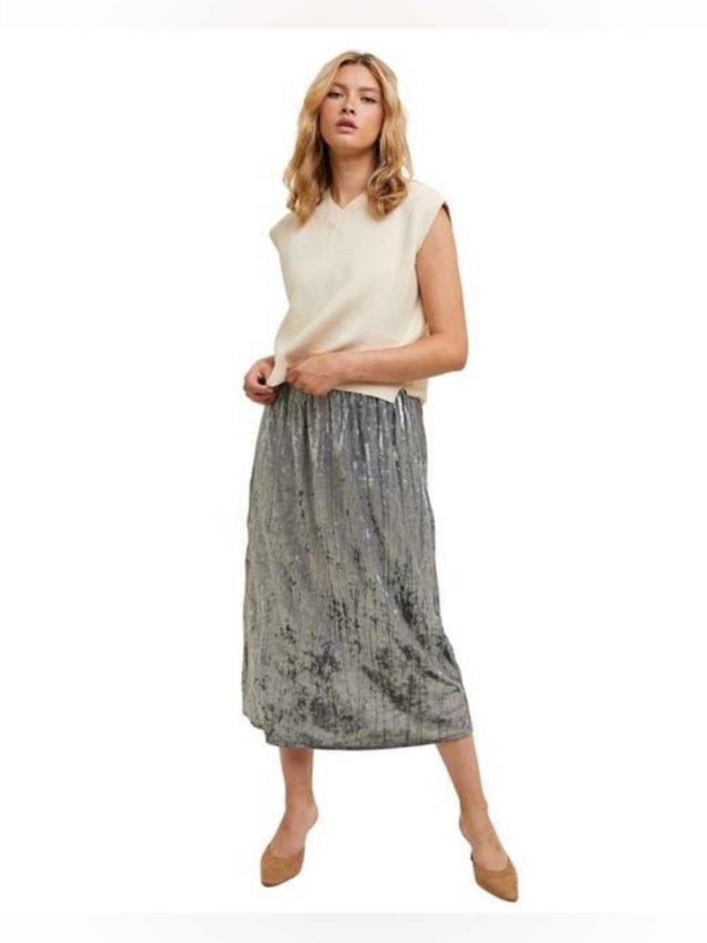 Wishlist Women's Gray Crinkle Velvet Midi Skirt